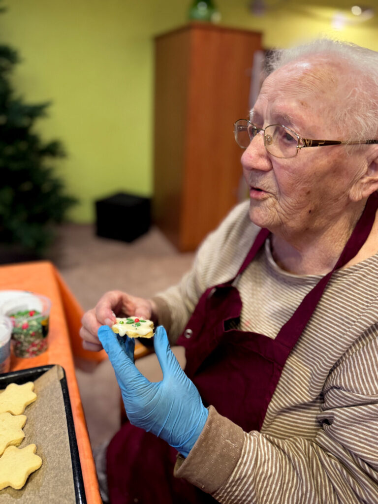 Plätzchen verzieren | DSK Seniorenzenzrum Eisenberg