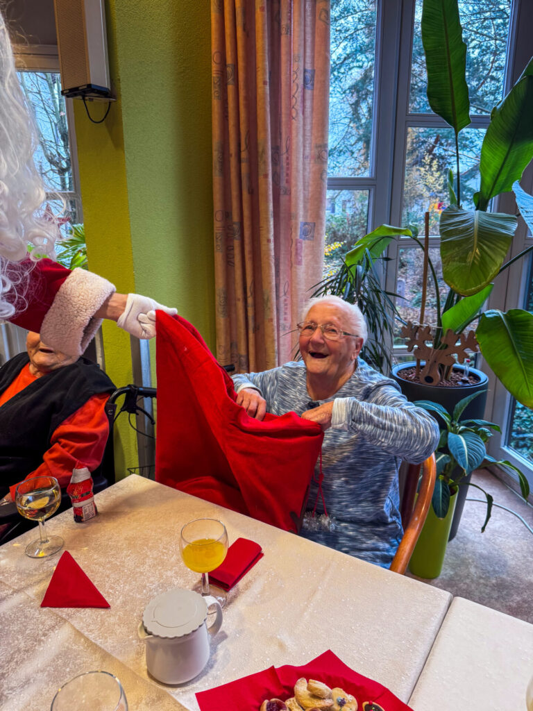 Nikolaus im Seniorenzentrum | DSK Eisenberg